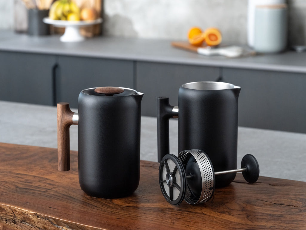 Cafetière à piston Fellow Clara 700 ml – noir